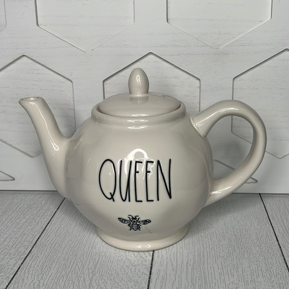 RaeDunn Queen Bee Cream Teapot Bumble Bee Magenta Summertime Collectible - Picture 1 of 4